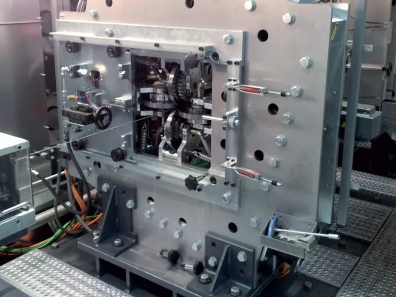 Je, ni sekta gani ambazo Profaili Rolling Machine inatumika